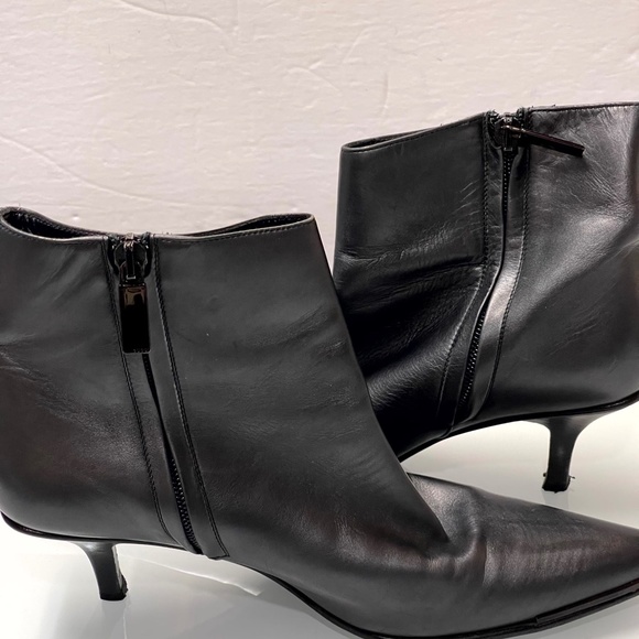 Vintage Gucci Gray Ankle Boots - Picture 9 of 13